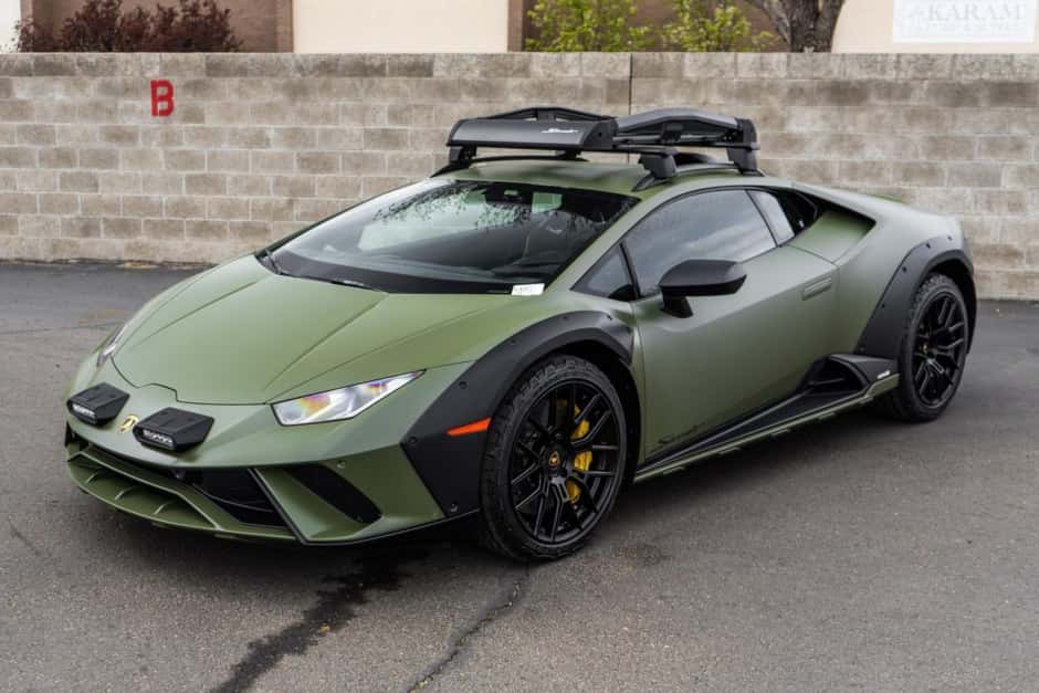 2024 Lamborghini Huracán sold for $308,000