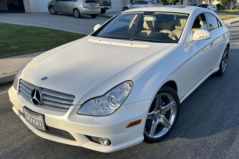 2008 Mercedes-Benz CLS-Class sold for $14,000