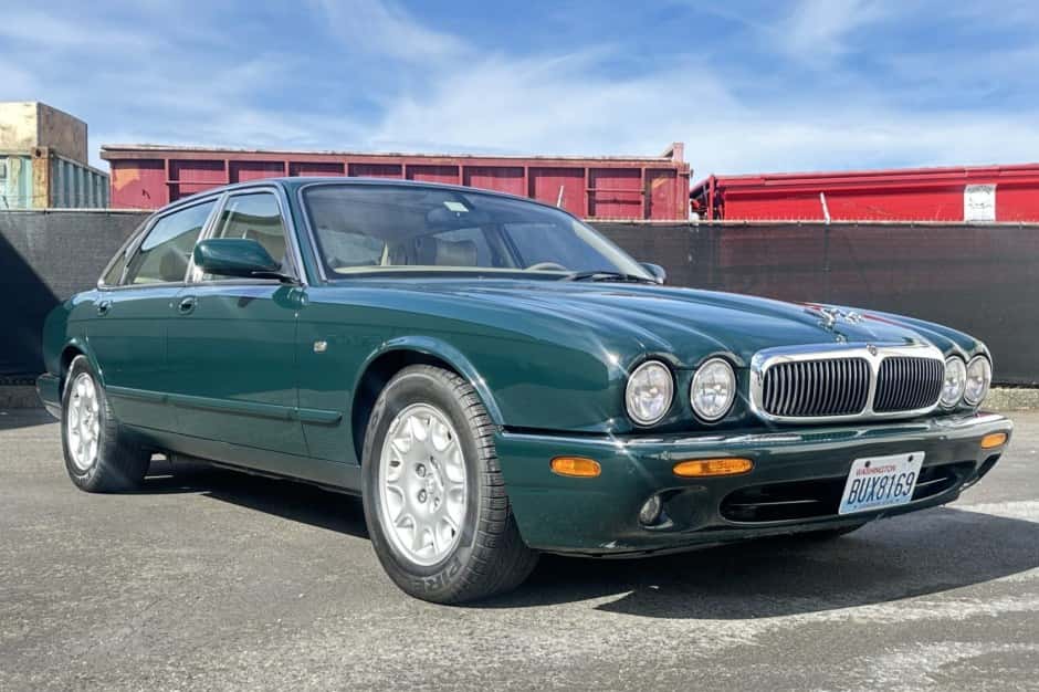 2001 Jaguar X308 XJ (1998-2003) sold for $6,750