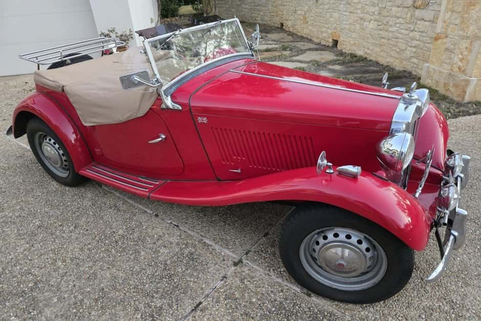 1950 MG TD sold for $9,150