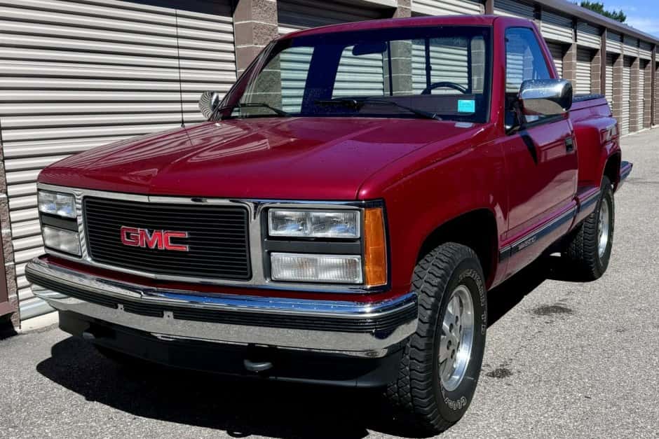 1991 GMC Sierra (GMT400 1988-2002) sold for $38,250