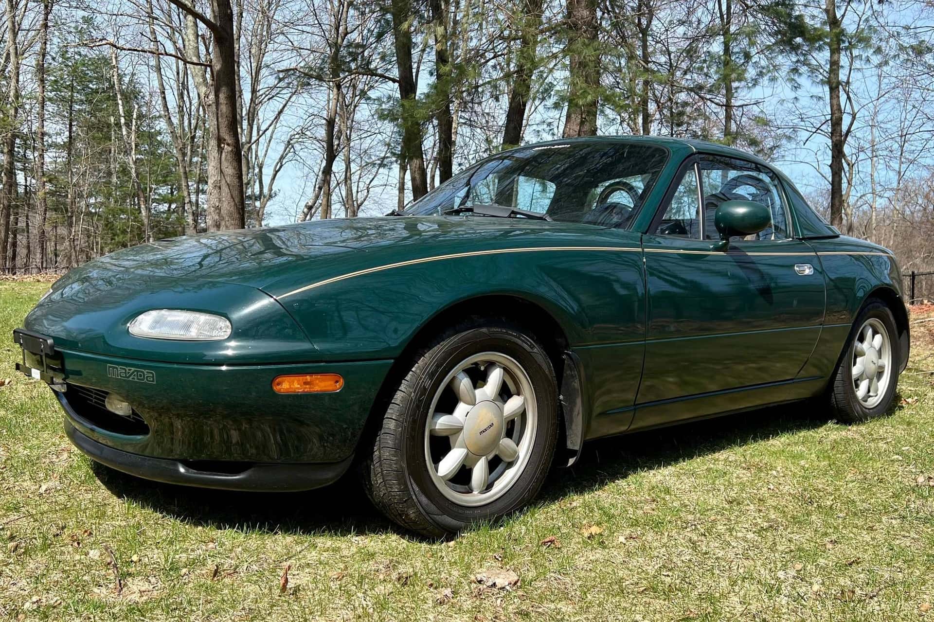 1991 Mazda NA Miata sold for $10,800