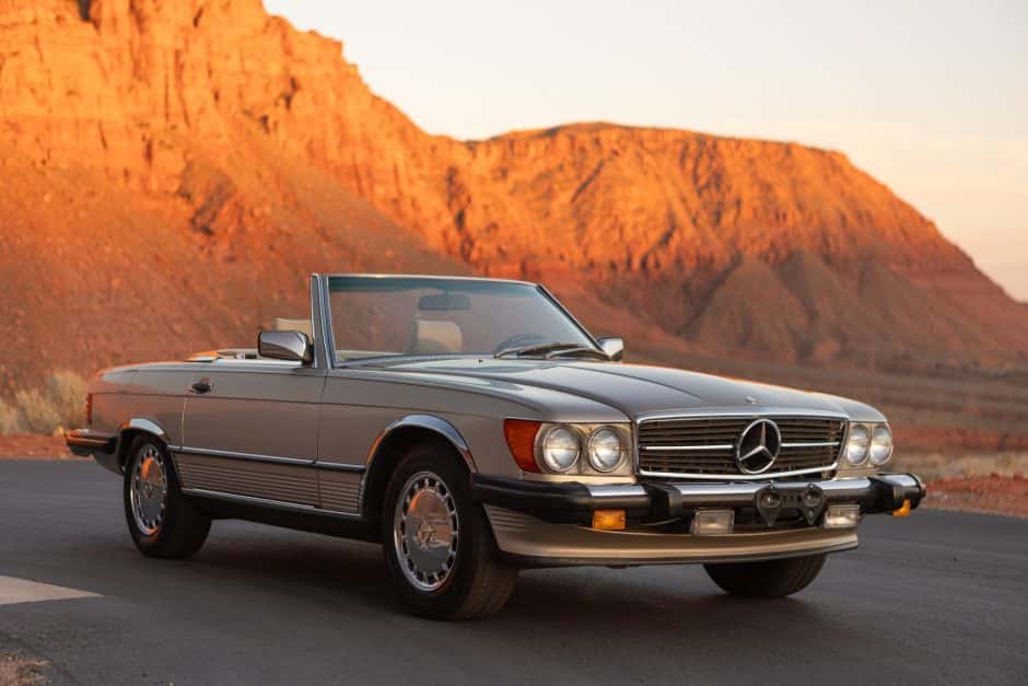 1989 Mercedes-Benz R107 SL sold for $24,500