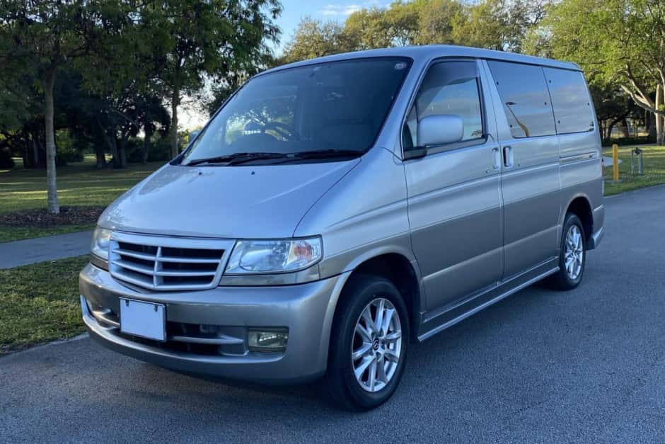 1999 Mazda Bongo sold for $7,600