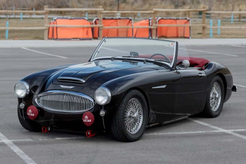 1959 Austin-Healey 100-6 sold for $17,500