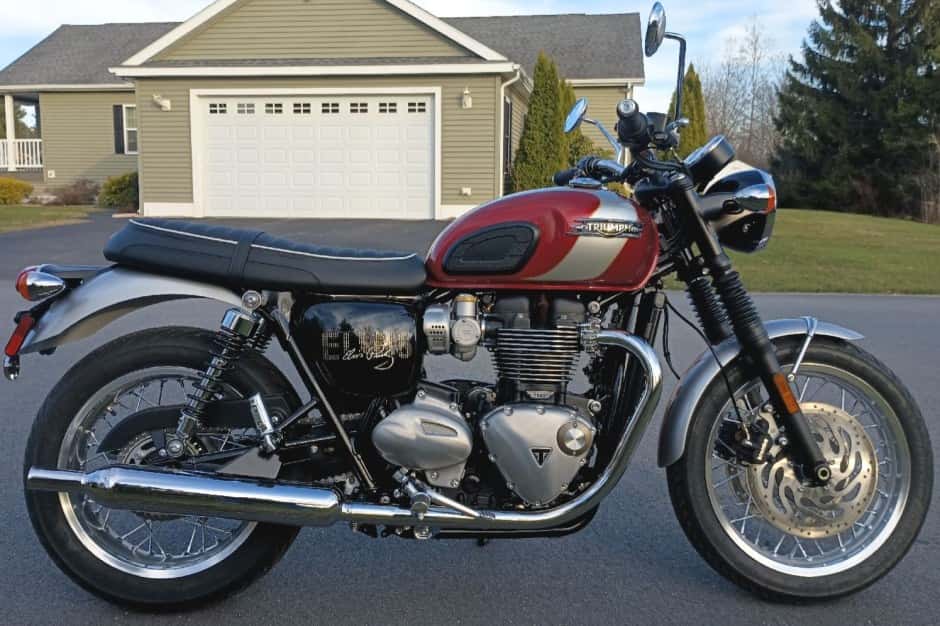 2025 Triumph New Bonneville (2000+) sold for $8,400
