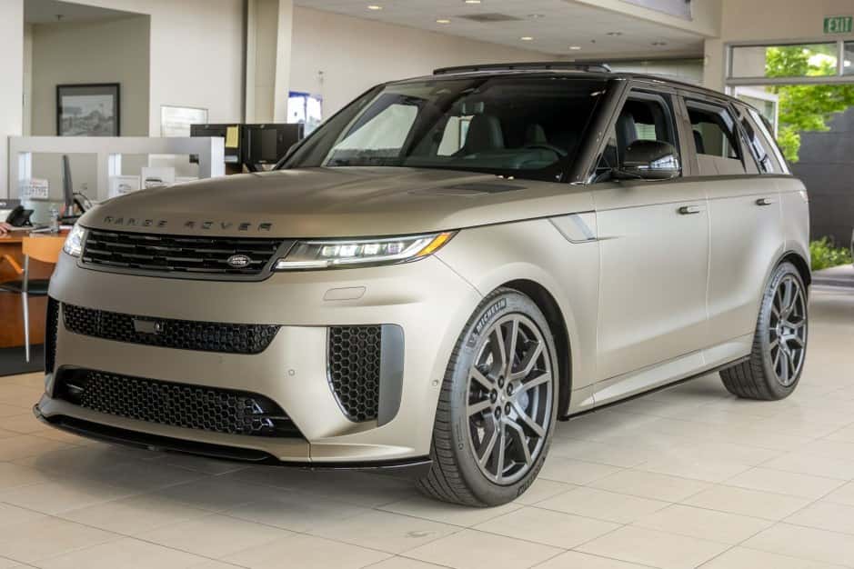 2024 Land Rover L461 Range Rover Sport sold for $139,000