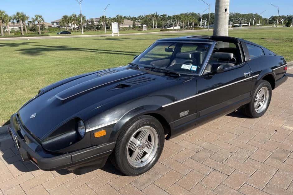 1982 Datsun 280ZX sold for $13,750