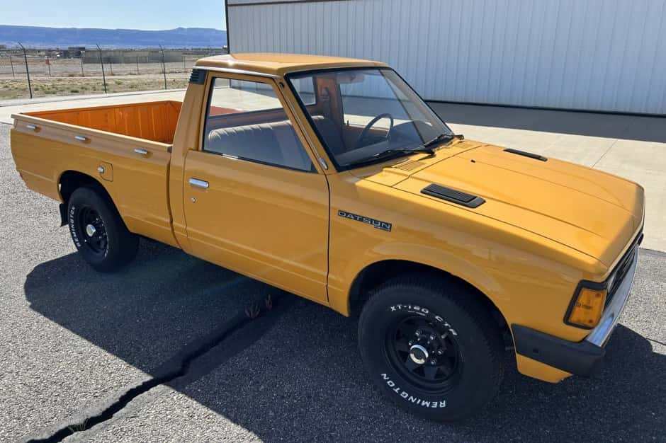 1982 Datsun Pickup sold for $8,601