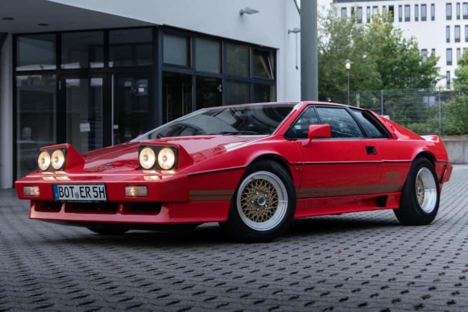 1981 Lotus Esprit sold for €21,000