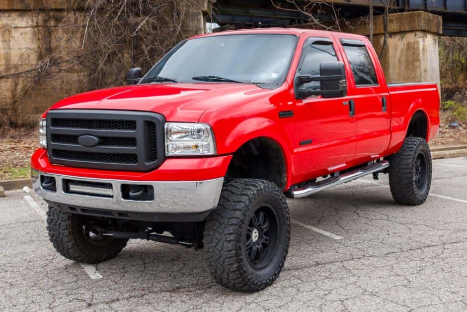 2007 Ford Super Duty 1999-2007 sold for $15,001