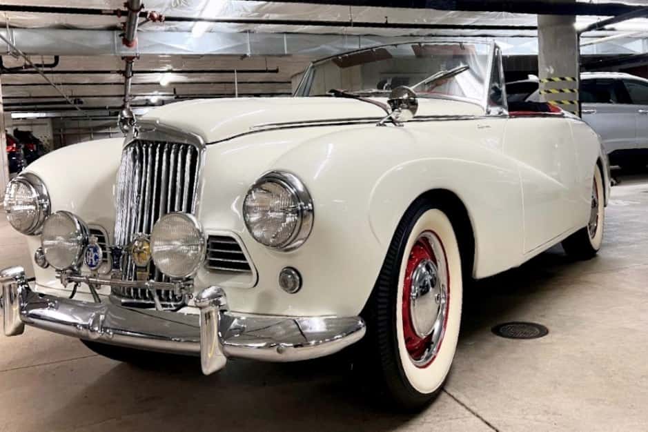 1953 Sunbeam Alpine sold for $29,250