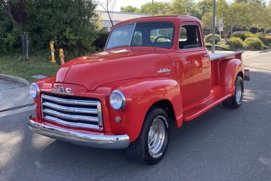1949 GMC New Design Pickup (1947-1955) sold for $30,000