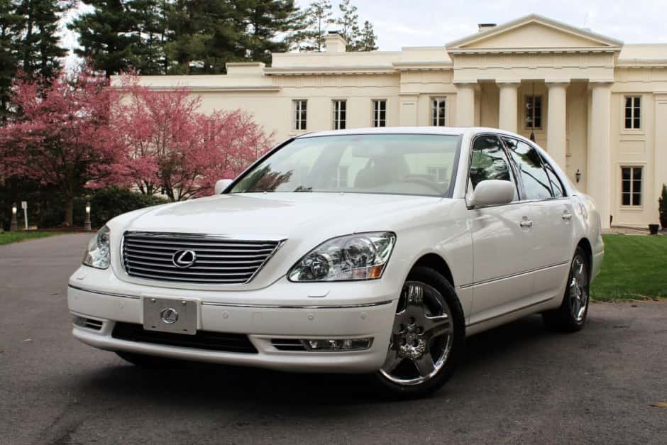 2006 Lexus LS Sedan sold for $31,000