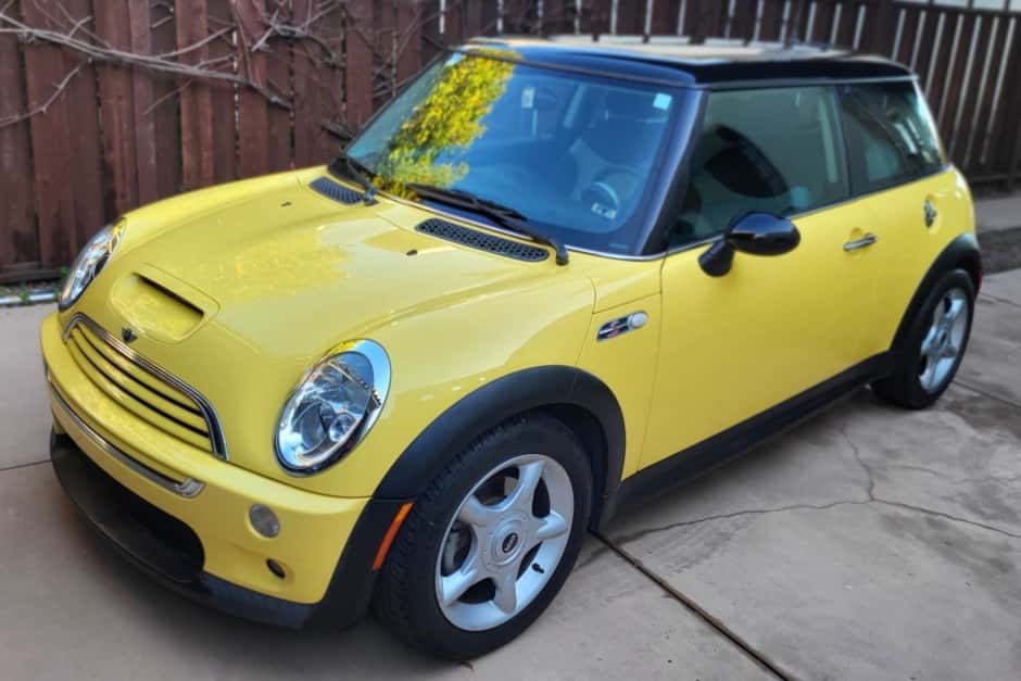 2003 Mini R53 Cooper S sold for $6,600