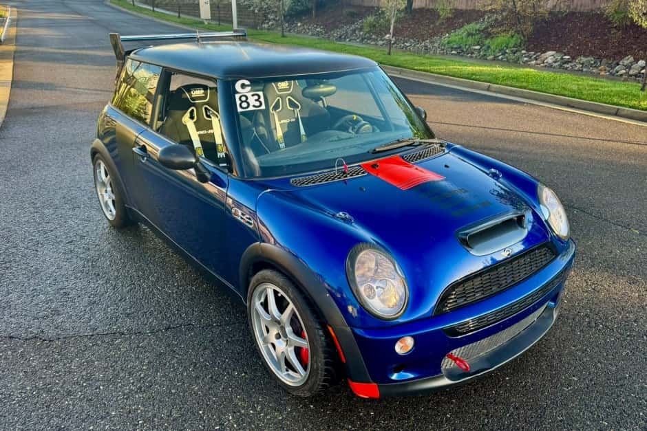2003 Mini R53 Cooper S sold for $11,750