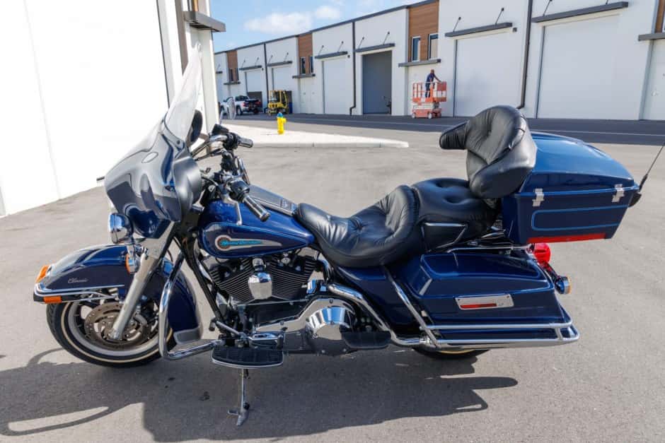 2002 Harley-Davidson Touring sold for $6,700