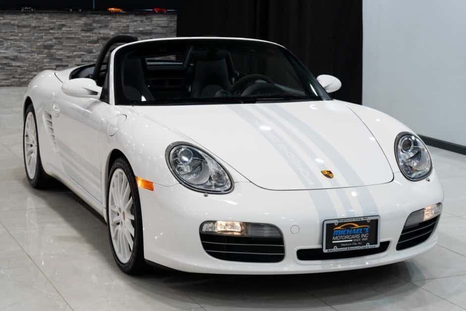 2008 Porsche 987 Boxster sold for $42,000