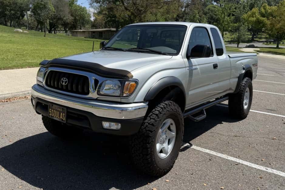 2003 Toyota Tacoma (N1X0 1995-2005) sold for $29,250