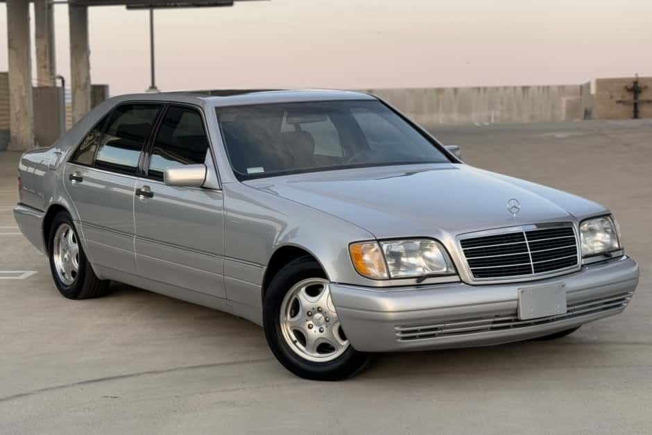 1999 Mercedes-Benz W140 S-Class sold for $23,000