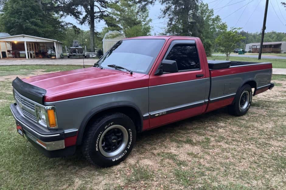 1992 Chevrolet S-10 (1982-1993) sold for $5,900