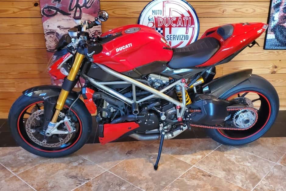 2010 Ducati Streetfighter sold for $9,000