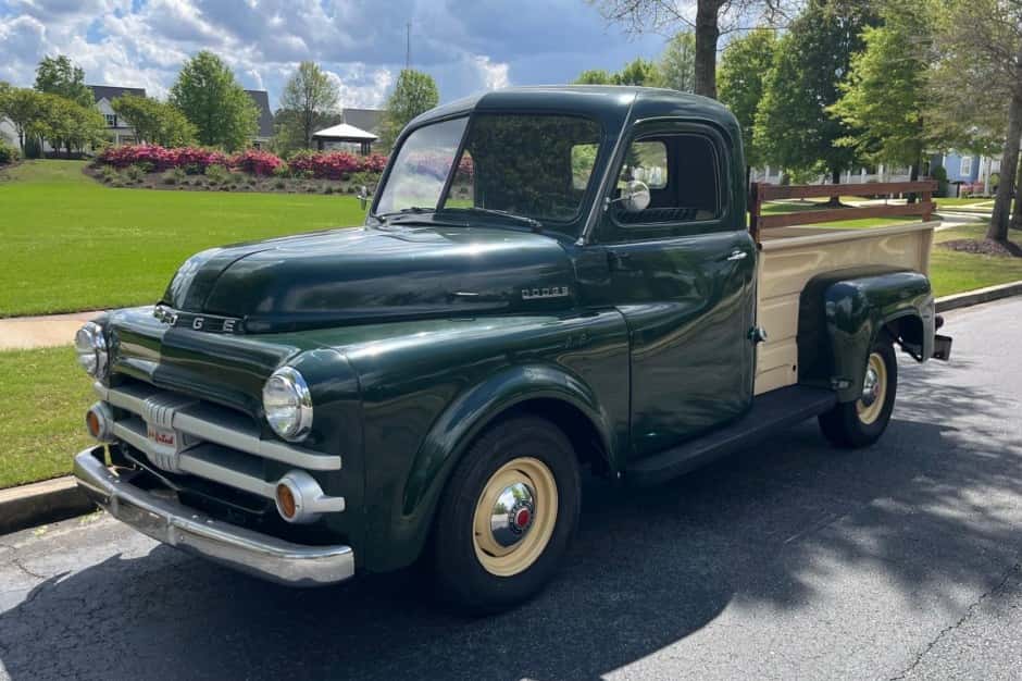 1953 Dodge B-Series (1948-1953) sold for $9,300