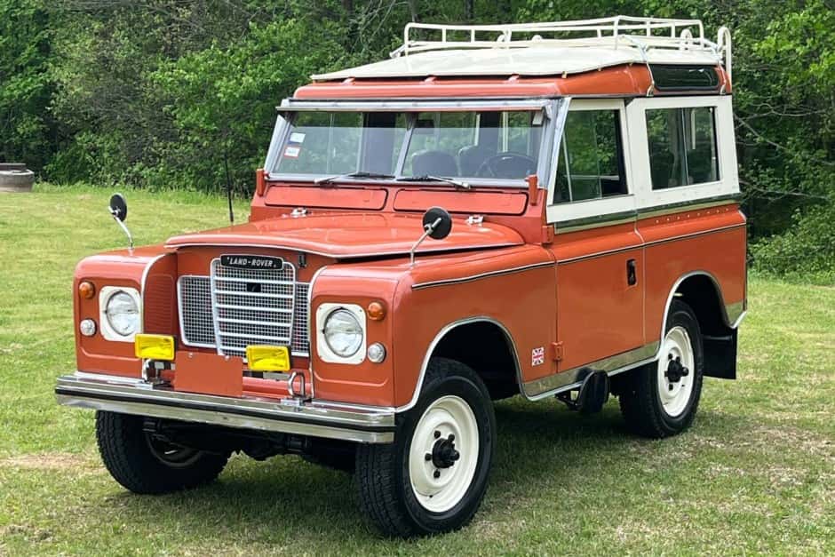 1978 Land Rover Series 88 sold for $19,500