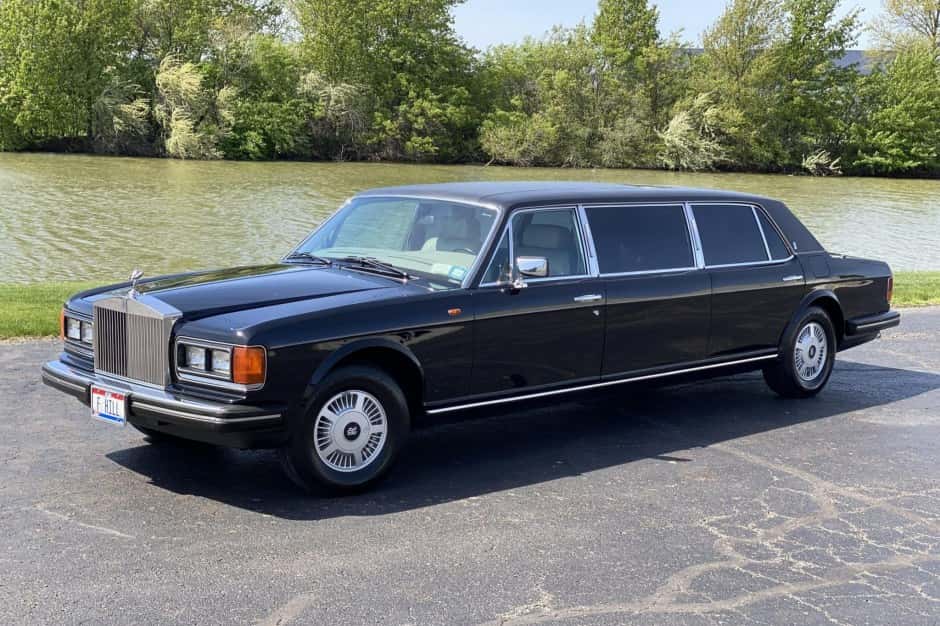 1985 Rolls-Royce SZ Silver Spirit & Silver Spur sold for $25,500