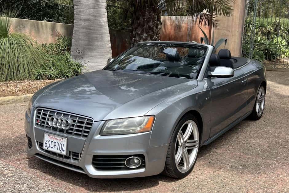 2011 Audi S5 sold for $10,300