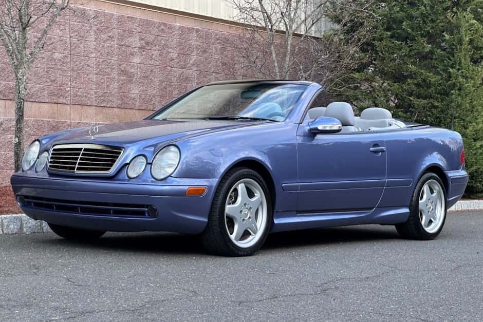 2001 Mercedes-Benz CLK-Class sold for $20,750