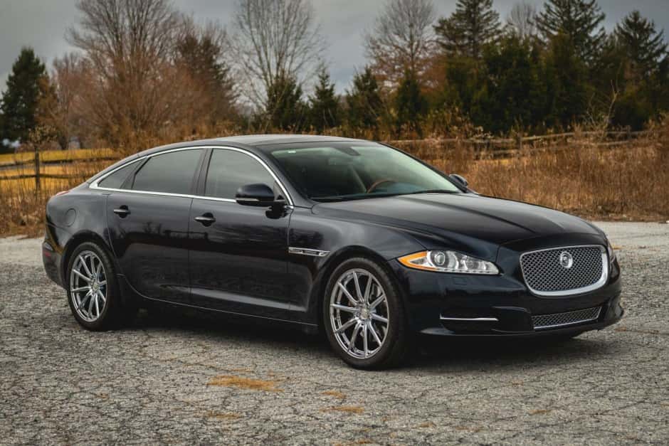 2012 Jaguar X351 XJ (2010-2019) sold for $13,750