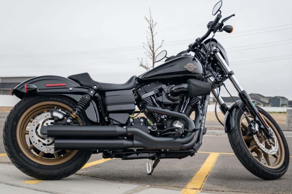 2016 Harley-Davidson Dyna sold for $10,000
