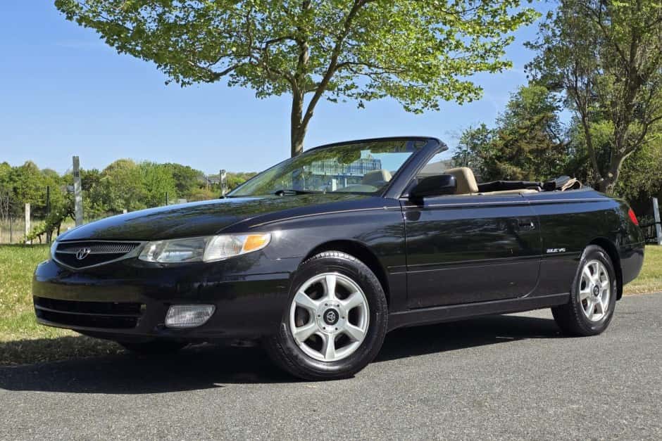 2000 Toyota Camry sold for $6,100