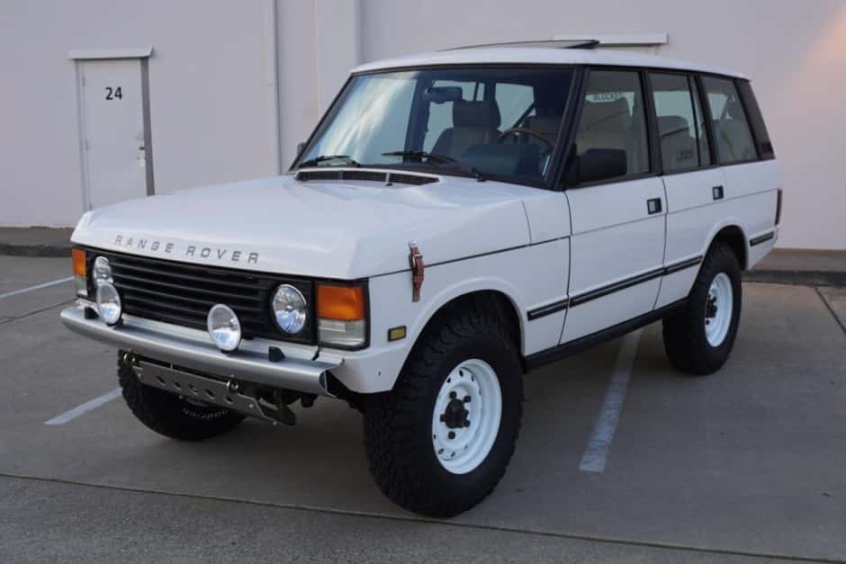 1991 Land Rover Range Rover Classic sold for $17,500