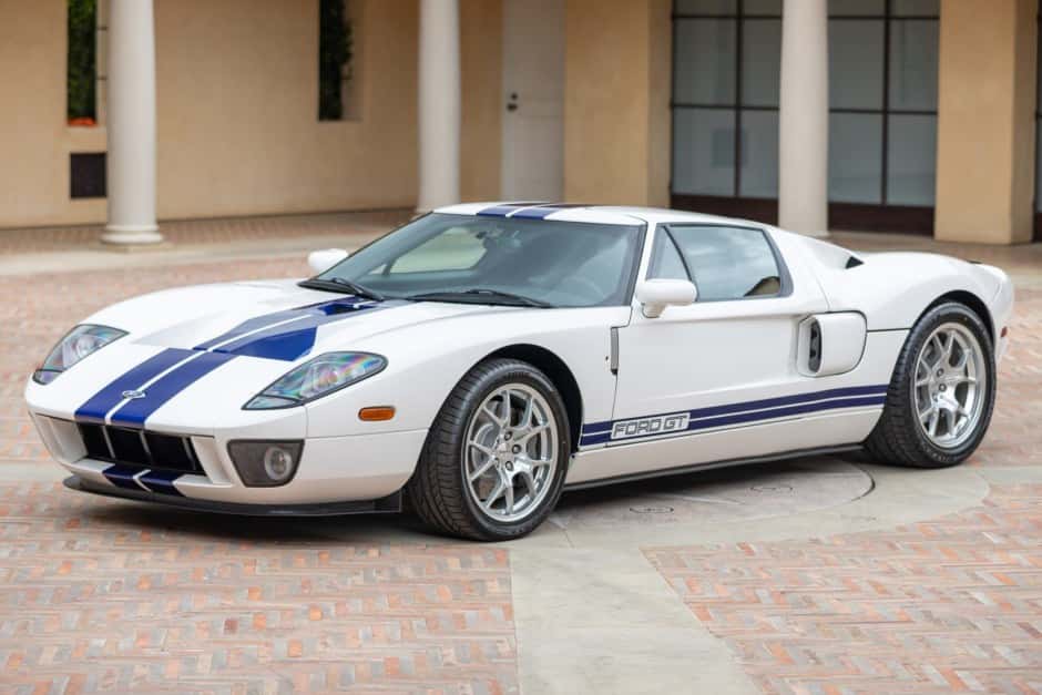 2005 Ford GT 1st Generation sold for $551,000