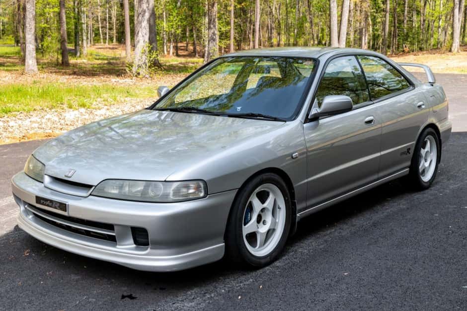 1996 Acura Integra Type R sold for $18,750