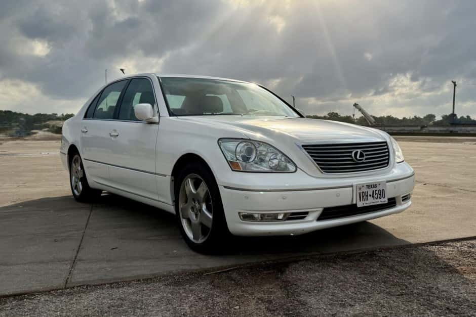 2006 Lexus LS Sedan sold for $14,000