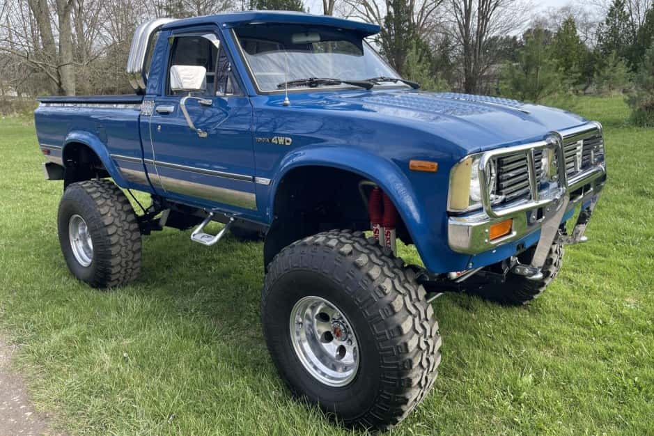 1981 Toyota Pickup (N30/N40 1978-1983) sold for $17,250