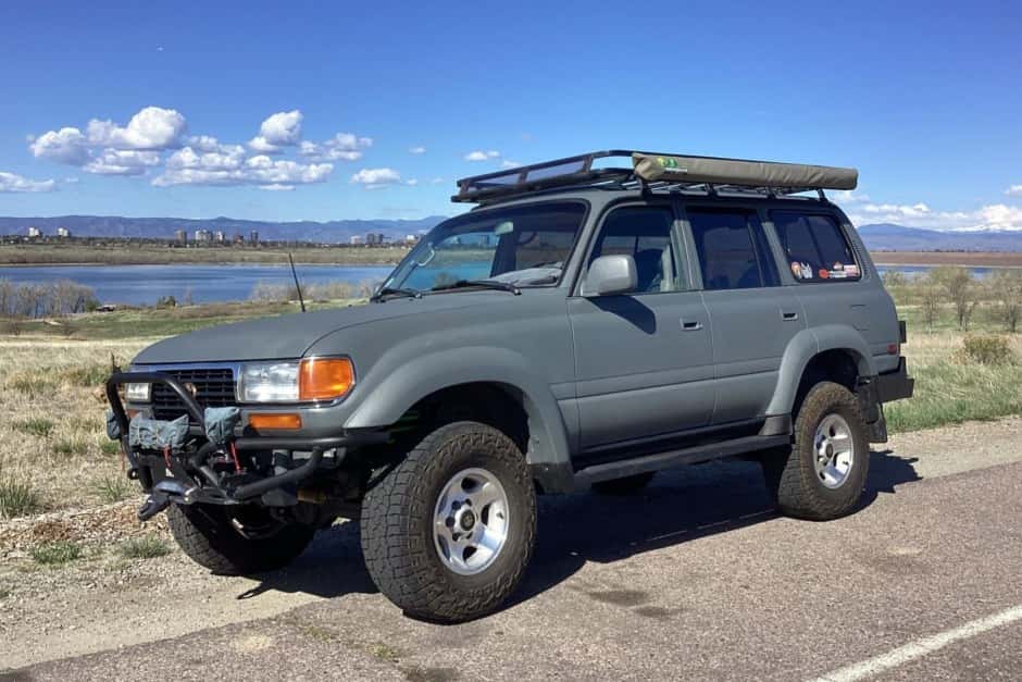 1995 Toyota Land Cruiser 80-Series sold for $15,250