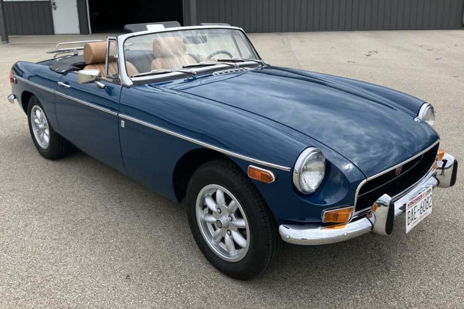 1972 MG MGB sold for $20,500