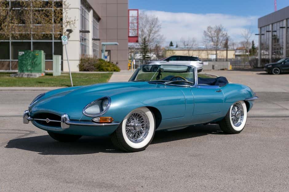 1962 Jaguar XKE Series I sold for $111,000