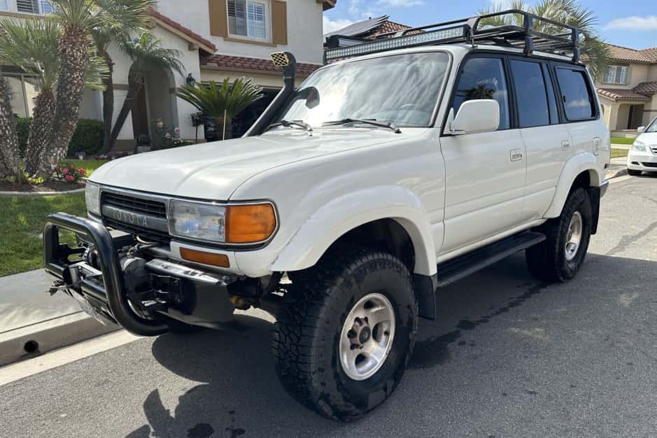 1993 Toyota Land Cruiser 80-Series sold for $7,800