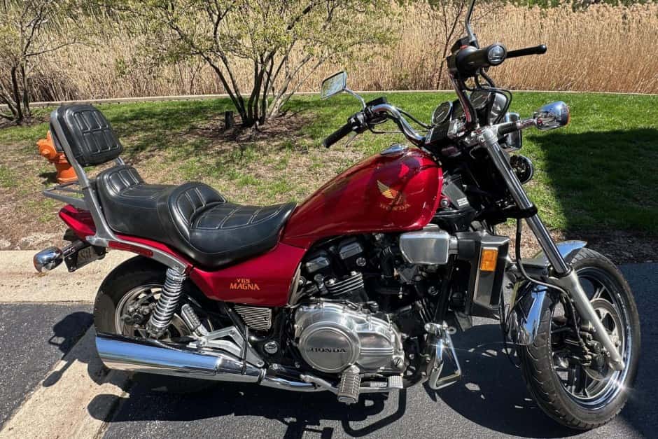 1986 Honda Magna sold for $3,499
