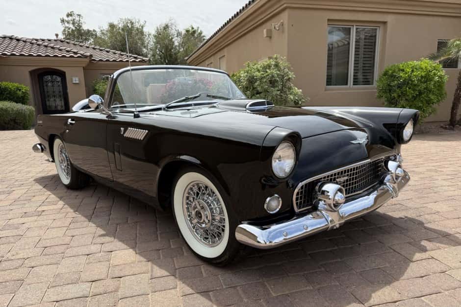 1956 Ford Thunderbird (1955-1957) sold for $25,750