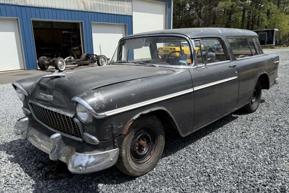 1955 Chevrolet Nomad sold for $16,700