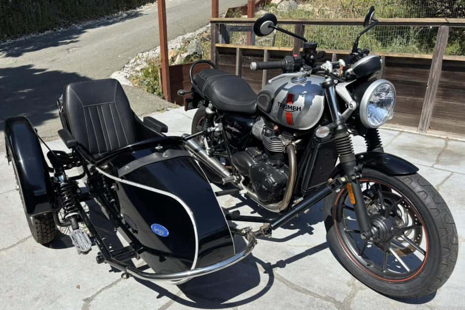 2017 Triumph New Bonneville (2000+) sold for $5,250
