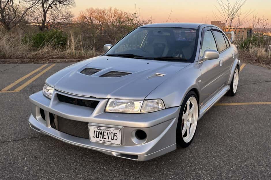 1998 Mitsubishi Lancer Evolution sold for $20,000