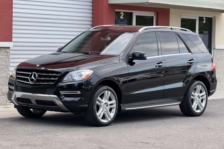 2013 Mercedes-Benz M-Class & GLE-Class sold for $16,300