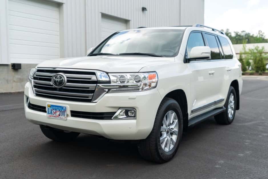 2021 Toyota Land Cruiser 200-Series sold for $106,000